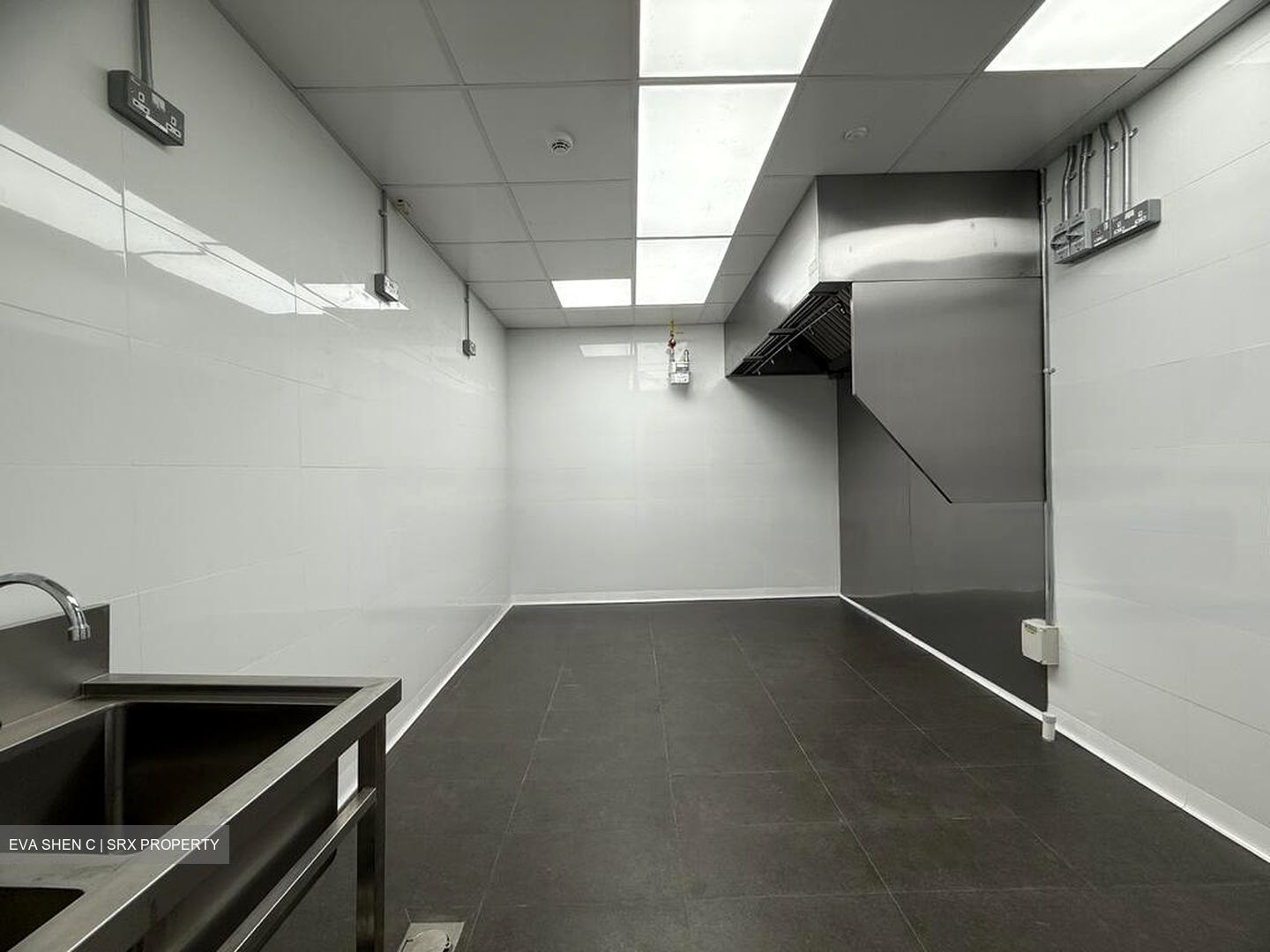 Chin Bee Drive (D22), Factory #462344261